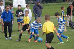 Beim Schülerturnier trat jedes Team mit Mädchen und Jungen gemischt auf.