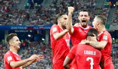 Blerim Dzemaili trifft zum 1:0 (Bild: Robichon Franck / EPA)