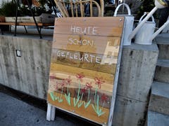 "Heute schon gefleurtet" ? Vielleicht, vielleicht auch nicht, das bleibt mein Geheimnis! Aufgenommen in Sachseln. (Bild: Margrith Imhof-Röthlin)
