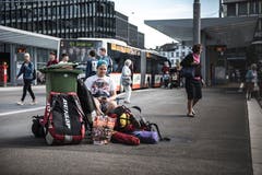 Der Bahnhof St. Gallen wird langsam von Festivalbesuchern bevölkert. (Bild: Sabrina Stübi)