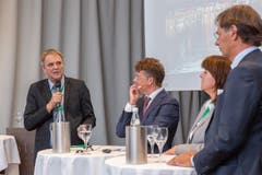 Am Podium in Luzern diskutierten Experten über «ambulant vor stationär». (Bild: RVK/Monique Wittwer, 29. Juni 2018)