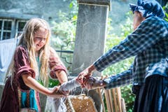 Historischer Handwerker- und Warenmarkt im Schloss Wellenberg.
