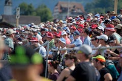 ...und fieberten mit den Athleten mit. (Bild: Corinne Glanzmann, Attinghausen, 3. Juni 2018)