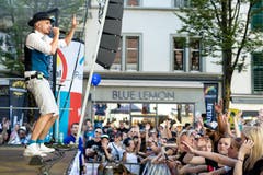 Dodo auf dem Kapellplatz am Luzernerfest.