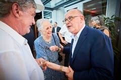 Fritz Erni mit Angela Rosengart.