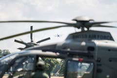 Doppeldecker im Anflug. (Bild: Roger Grütter)