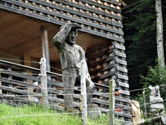 Selbst bei 200 km Fernsicht fehlt einem manchmal der Durchblick. (Zitat Hermann Lahm). Fotografiert im wunderschönen Eigenthal. (Bild: Margrith Imhof-Röthlin)