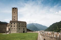 Bellinzona: Im Turmzimmer des Castelgrande kann übernachtet werden.