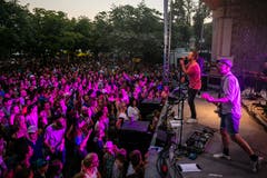 Die Horwer Band «Dada Ante Portas» begeistern am Samstag im Pavillon. (Bild: Philipp Schmidli, Luzern, 30.06.2018)