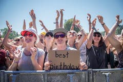 Das Publikum beim Konzert von Hecht, Bild: Urs Bucher