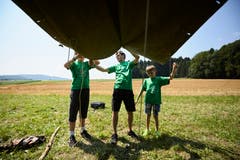 Leiter Jonas Amstutz (Mitte), Joel Frey (links) und Jonas Brunner (rechts). (Bild: Jakob Ineichen, 8. Juli 2018)
