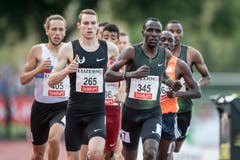 Clayton Murphy (USA, Mitte) gewinnt die 800m in 1:46,41 Minunten. (Bild: Urs Flüeler / Keystone (Luzern, 9. Juli 2018))