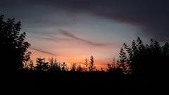 Sonnenuntergang - die Natur ist der schönste Maler. (Bild: Roswitha Stutz)