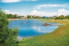 Erholung mitten in Irkutsk: auf der Insel im Fluss Angara, dem Abfluss des Baikalsees.