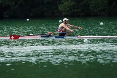 Der Luzerner Michael Schmid holt sich im leichten Einer Gold. (Bild: Boris Bürgisser (Luzern, 14. Juli 2018))