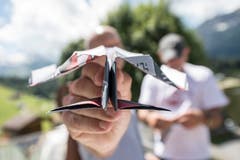 Ein besonders aufwändig gefaltetes Exemplar. (Bild: Urs Flüeler/Keystone, Engelberg, 15. Juli 2018)