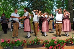 Trachtengruppe «Waldlüt vo Einsiedle». (Bild: Robert Hess (Alpnach, 15. Juli 2018))