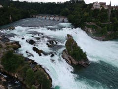 Luftbild vom Rheinfall. (Bild: Sebastian Rex)