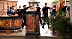 Tanzeinlage der Trachtengruppe Alpnach beim Gottesdienst in der Pfarrkirche. (Bild Robert Hess (Alpnach, 15. Juli 2018))