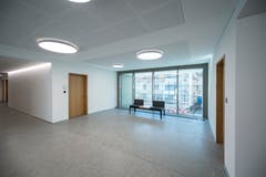 Für den Innenausbau des Verwaltungsstockwerkes war Architekt Daniel Schumacher von den Luzerner Tripol Architekten verantwortlich. Bild: Pius Amrein (Malters, 16. Juli 2018