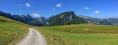 Ein Tag wie im Bilderbuch im Ruhesitz oberhalb Brülisau. (Bild: Toni Sieber)