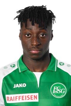 Axel Bakayoko: Note 4. Das Début des Leihspielers von Inter Mailand startet wacklig. Bakayoko, eigentlich ein Offensivakteur, steigert sich und spielt gute Pässe.