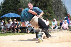 Beat Kennel (links) gegen Armin Reichmuth. (Bild: Roger Zbinden (Zug, 22. Juli 2018))