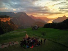 Guten Morgen! Die Wölfli der Pfadi Beckenried sind offenbar Frühaufsteher. (Lagerbild)
