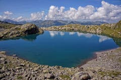 Der Schottensee an der Route der 5-Seen-Wanderung. (Bild: Toni Sieber)