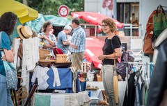 Impressionen vom Flohmarkt auf dem Marktplatz in Weinfelden. (Bild: Andrea Stalder)