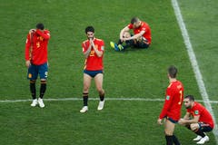 Die spanischen Spieler müssen das WM-Aus nach dem Penaltyschiessen gegen Russland verdauen. (AP Photo/David Vincent, Moskau, 1. Juli 2018)