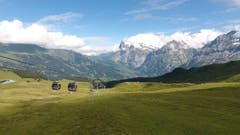Visualisierung der neuen Bahn von Grindelwald (hinten) auf den Männlichen. (Visualisierung: PD)