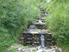 Alte Wildbachverbauung am Steinibach. (Bild: Hans Scheidegger (Hergiswil, 29. Juni 2018))