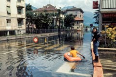 In Lugano kam es zu Überschwemmungen. (Bild: Karl Mathis / Keystone, 9. August 1978)