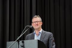 Der Nidwaldner Nationalrat Peter Keller hielt die Festansprache im Stanser Schulhaus Turmatt. (Bild: André A.Niederberger (Stans, 6.Juli 2018))