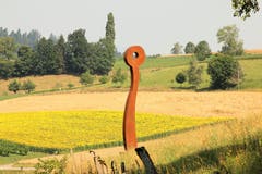 Kunst am Schlossberg: Wächter übers Tal. (Bild: Irene Wanner)
