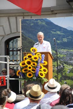 Urs Kälin, Gemeindepräsident von Altdorf, richtet ein paar Grussworte an die Festgemeinde