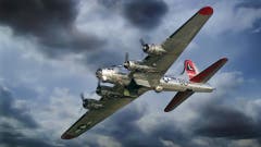 Eine B-17G Flying Fortress, die den Zweiten Weltkrieg überlebt hat und heute noch an Flugtagen in der Luft zu bestaunen ist. (Bild: Sammlung Reto Voneschen)