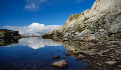 In manchen Quellen heisst dieser wunderschöne See Grütlisee, in anderen Grätlisee. Er befindet sich auf dem Weg vom Grimselpass Richtung Rhonegletscher. (Bild: Marianne Schmid (Grimselgebiet, 12. August 2018))