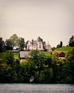 Castle Meggenhorn is a marvellous place for short walks with stunning views. (Bild: Larisa Gheorghe (Luzern, 14. August 2018)