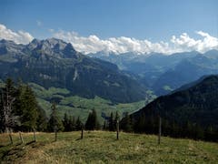 Was für ein herrlicher Wandertag! "Chillen und d`Seel echli lo bambälä lo" waren nach dem Aufstieg zur Gummenalp angesagt. (Bild: Margrith Imhof-Röthlin (Gummenalp, 12. August 2018))