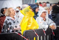 Arbon TG - Summerdays Festival 2018. Stimmung vom Freitagabend. Der Regen hat eingesetzt.