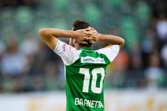 Der St. Galler Tranquillo Barnetta nach dem Spiel. (Bild: Keystone/Gian Ehrenzeller)