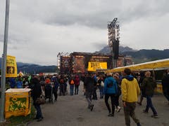 Die «Donots» spielen als letzte Vorband. (Bild: Michael Graber)