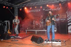Basement Saints hatten ihren Auftritt am Samstagabend auf der Eintracht-Bühne. Die Band aus Solothurn traf auf ein Publikum, das mitzog.