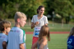 Die Schweizer Vizeeuropameisterin Fabienne Schlumpf trainierte ebenfalls mit den Zuger Jugendlichen. (Bild: Maria Schmid (Zug, 28. August 2018 ))