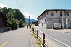 Quartierbelebend: der Veloweg Freigleis. (Bild: Stefan Welzel (Luzern, 19. Juli 2018))