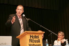 Konrad Graber spricht im Oktober 2007 bei der Delegiertenversammlung der CVP Kanton Luzern in Wolhusen als gewählter Ständerat. (Bild: Archiv LZ)