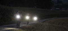 Das 24-Stunden-Rennen ist auch in der Nacht für die Zuschauer und Biker eine tolle Sache. (Bild: André Egli, 04. August 2018)