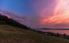 Abendrot am Zugersee (Bild: Daniel Hegglin)
